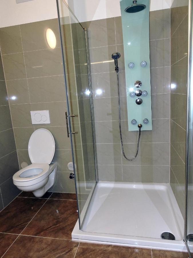 212 St Petersburg, Studio Apartment, 27M2, 1-2 Pers Klagenfurt am Woerthersee Екстер'єр фото