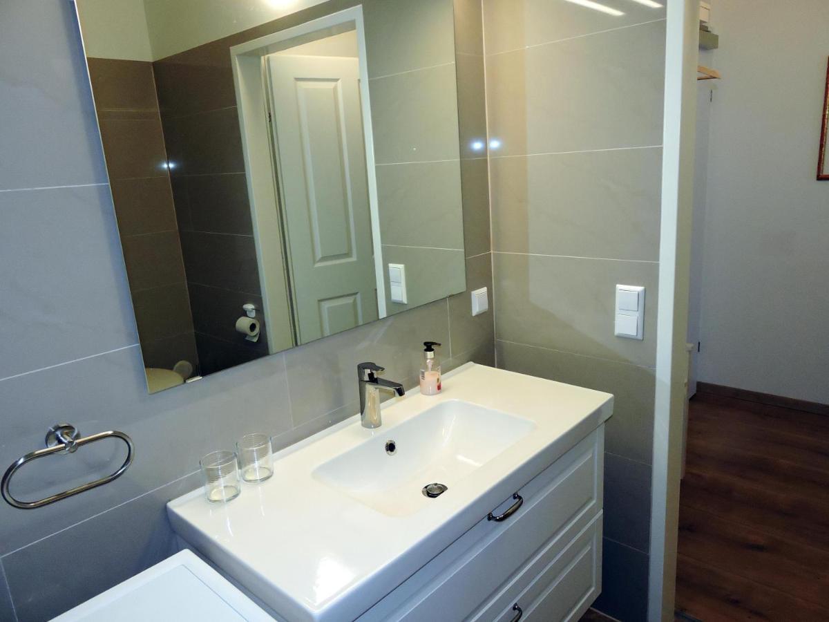 212 St Petersburg, Studio Apartment, 27M2, 1-2 Pers Klagenfurt am Woerthersee Екстер'єр фото